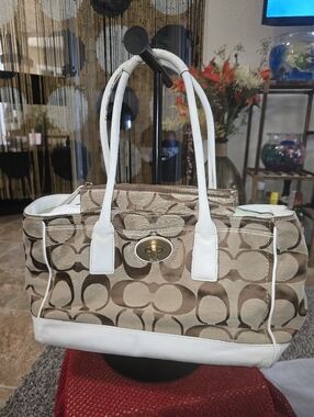 Project/Rehab Bag-Coach Hampton Madeline Signature Satchel